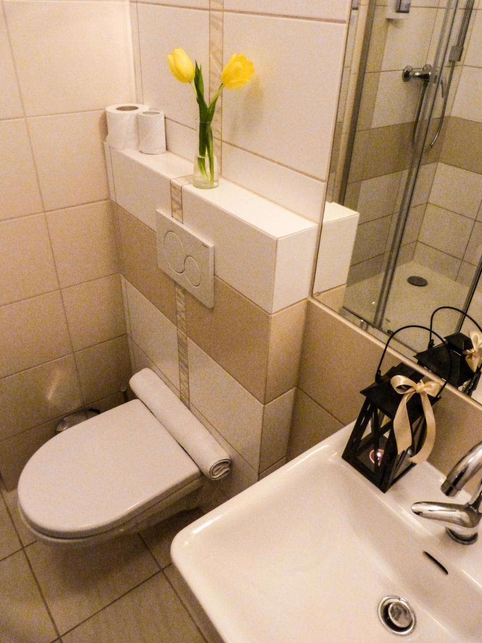 Elite Hotel Nova Dubnica Bagian luar foto